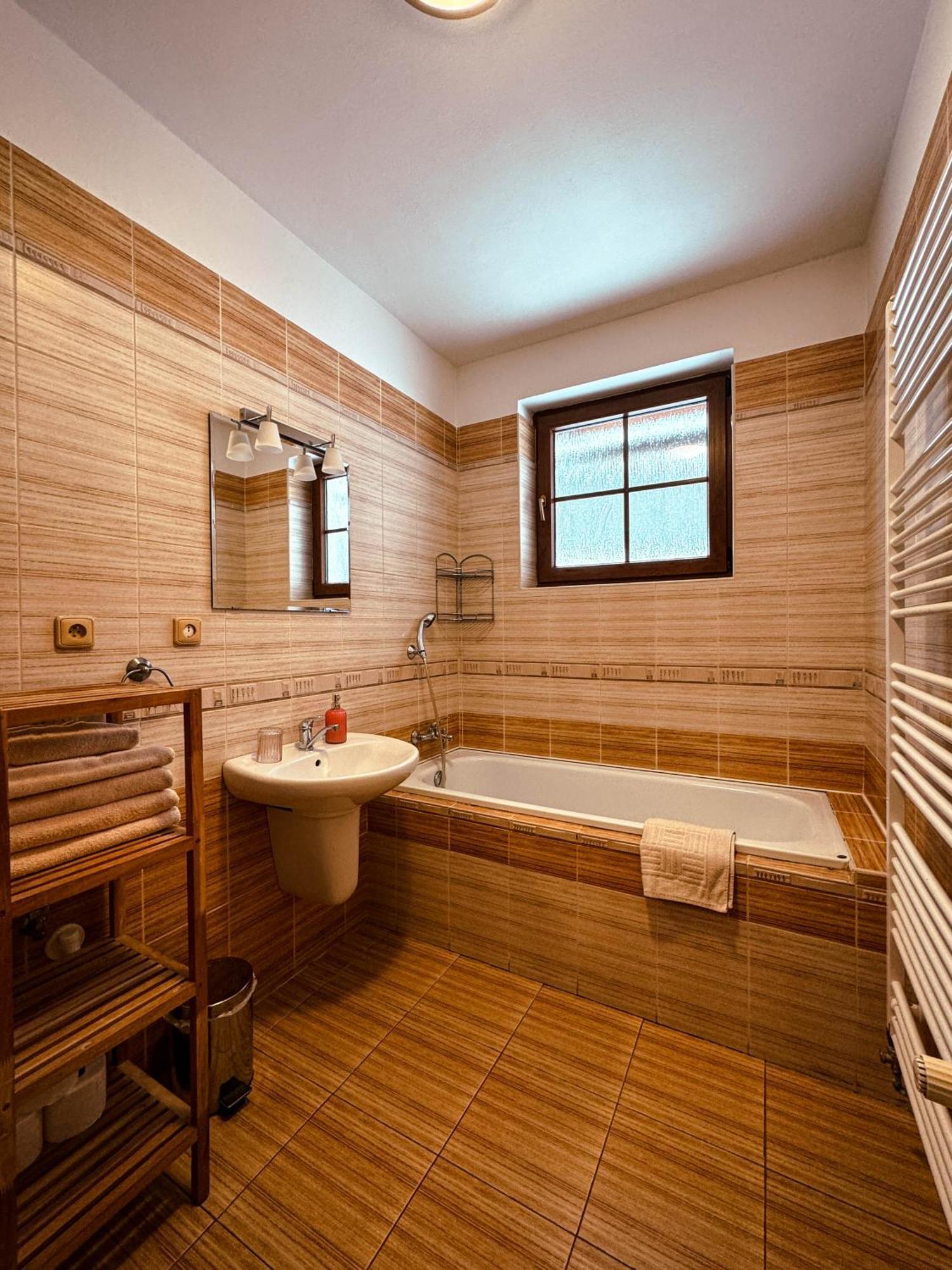 Apartmany Kolb Ramzova Ostruzna Luaran gambar