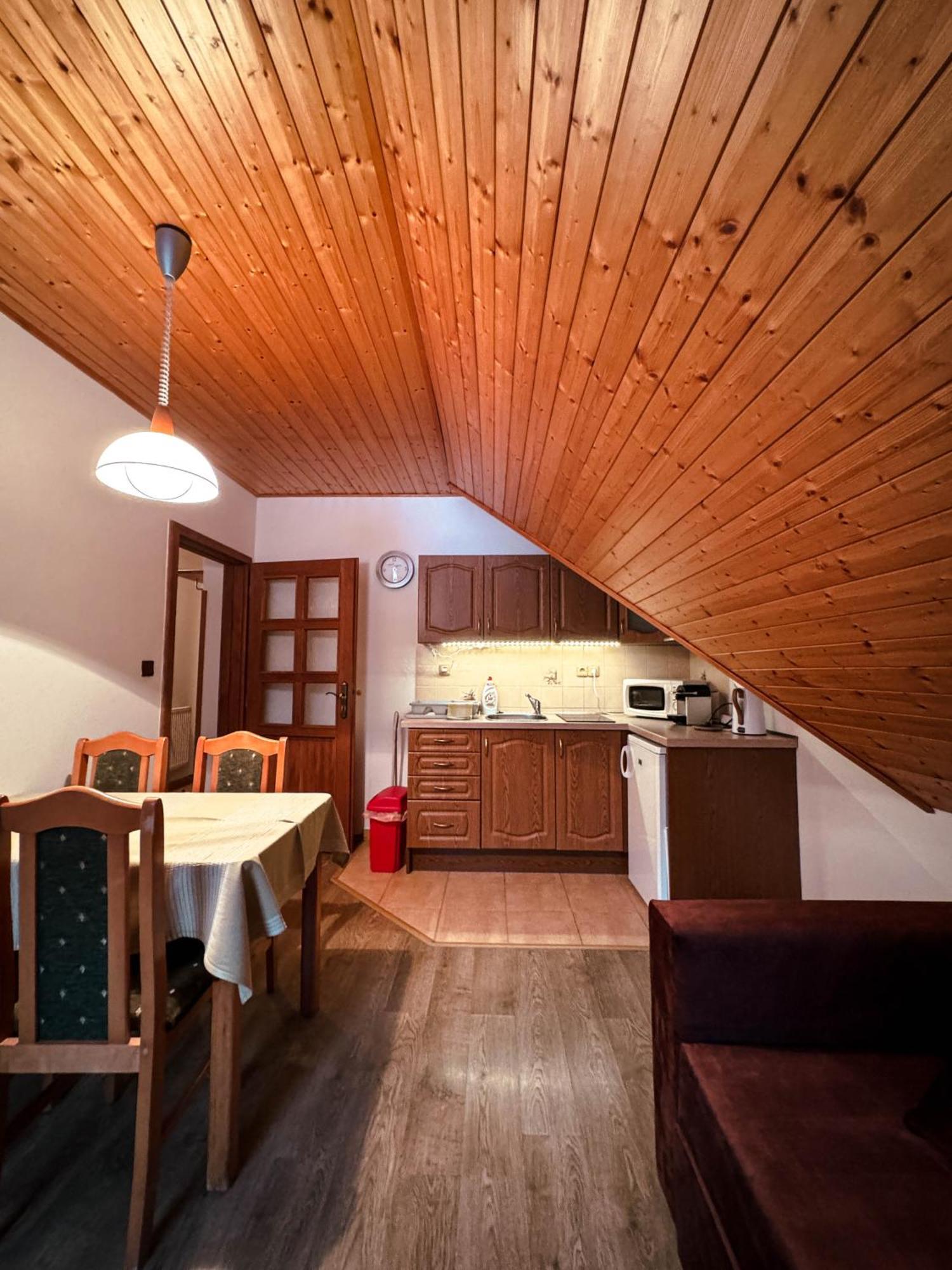 Apartmany Kolb Ramzova Ostruzna Luaran gambar