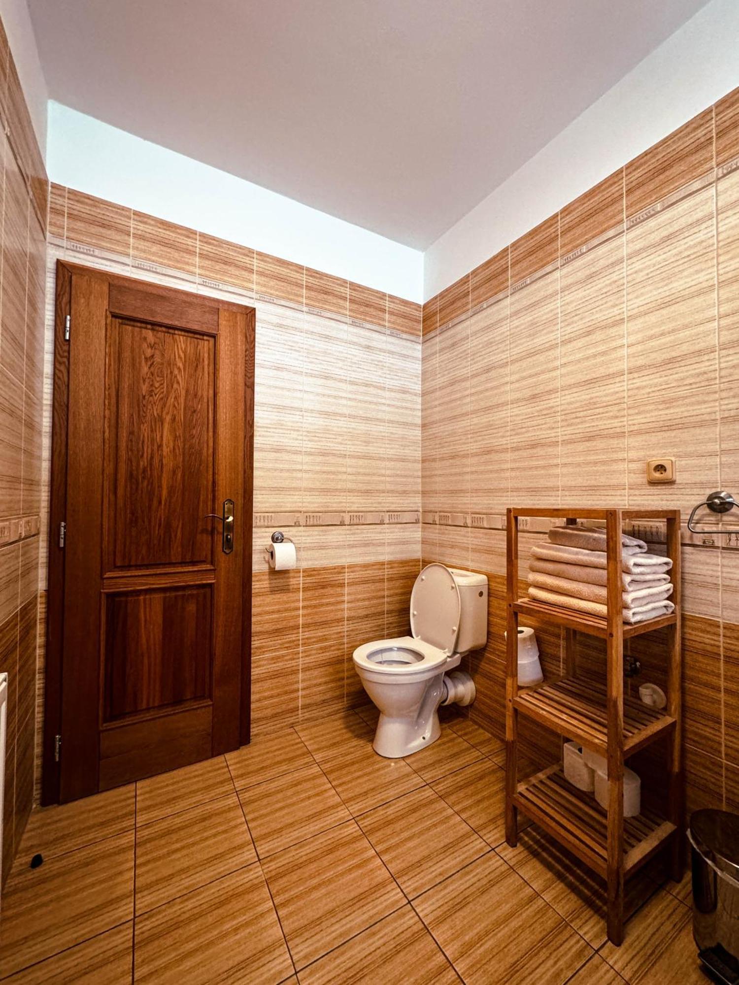 Apartmany Kolb Ramzova Ostruzna Luaran gambar