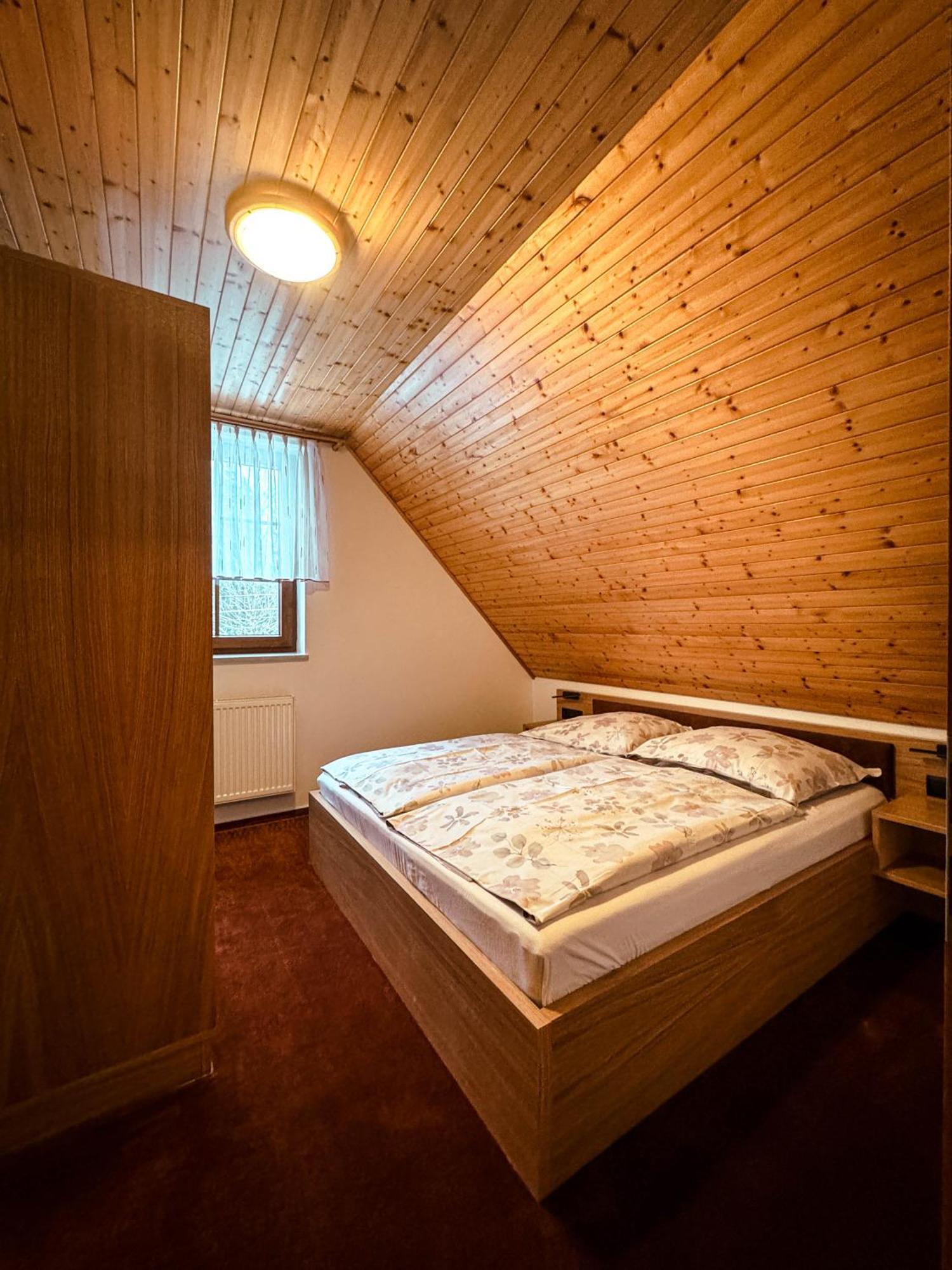 Apartmany Kolb Ramzova Ostruzna Luaran gambar