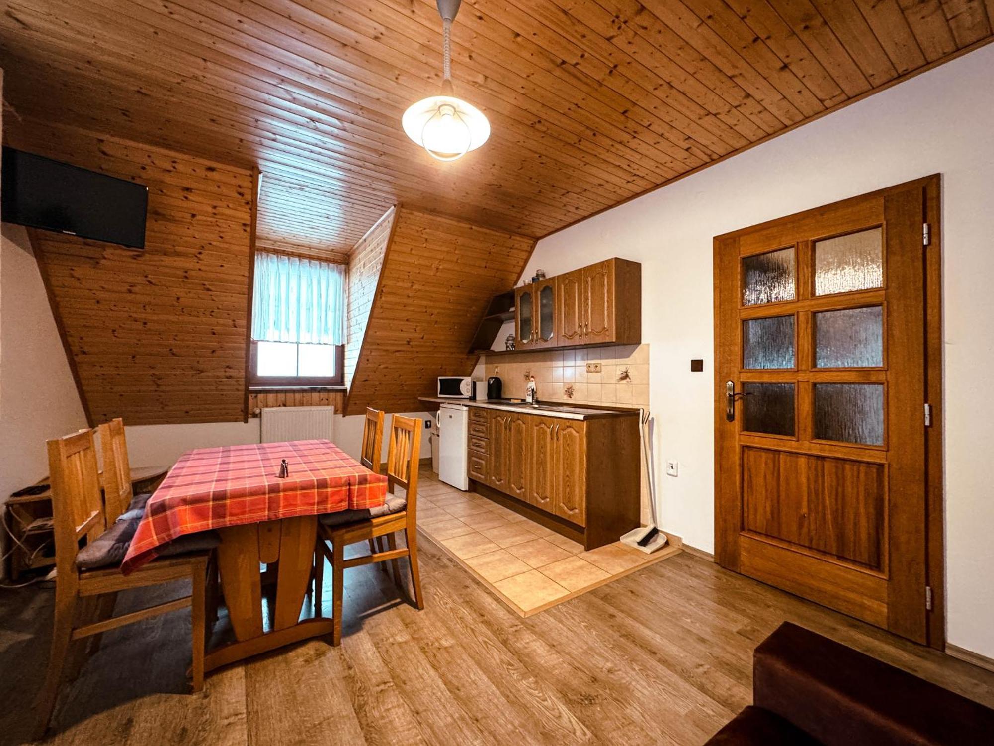 Apartmany Kolb Ramzova Ostruzna Luaran gambar